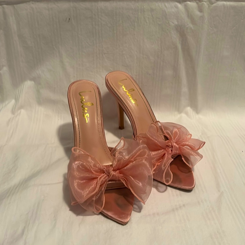 Peep Toe Bow Heels